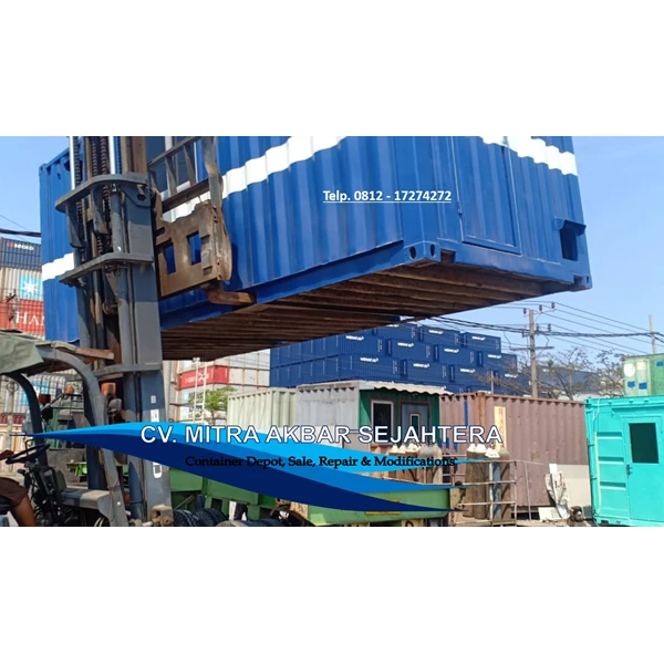 Container Warehouse 20
